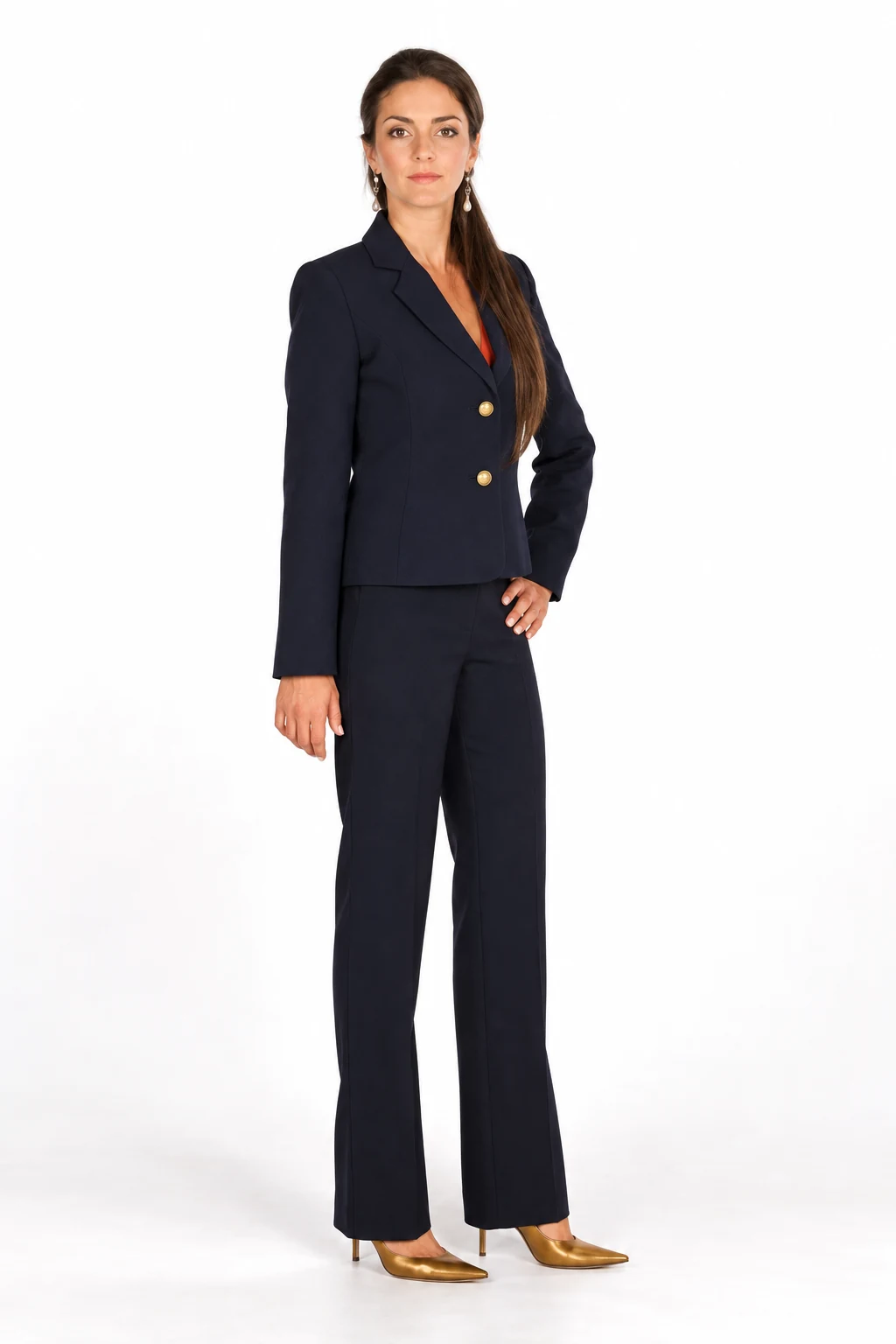 Uniforme executivo feminino azul-marinho com blazer de botões dourados