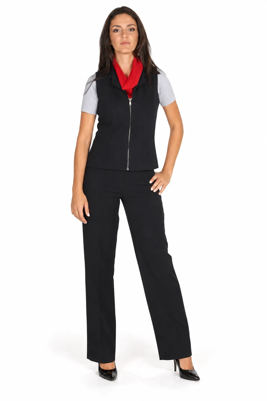 Uniforme social feminino com colete preto e lenço vermelho